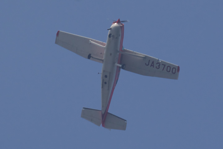 Cessna 207 AWAq